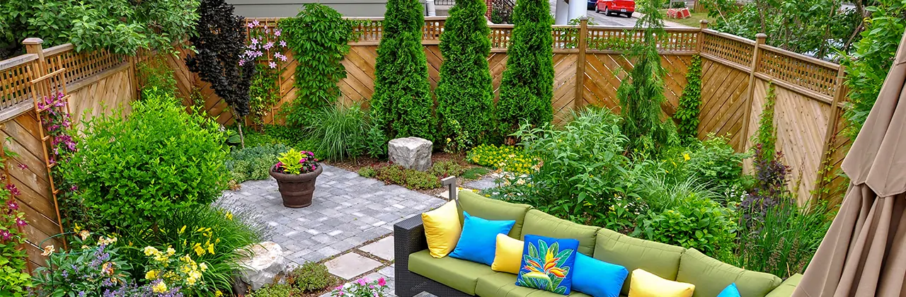 Hoze Landscaping Shop -Hoze Landscaping Shop a stunning outdoor space with a fence with garden trellis panels